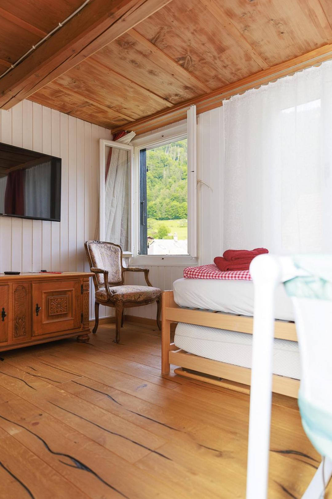 Charming Alpine Retreat By Apartments Capricorn Gsteigwiler Zewnętrze zdjęcie